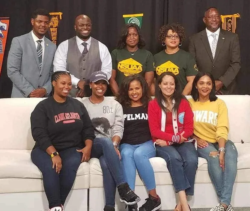 Steve Washington with HBCU Delaware Coalition students and alumni